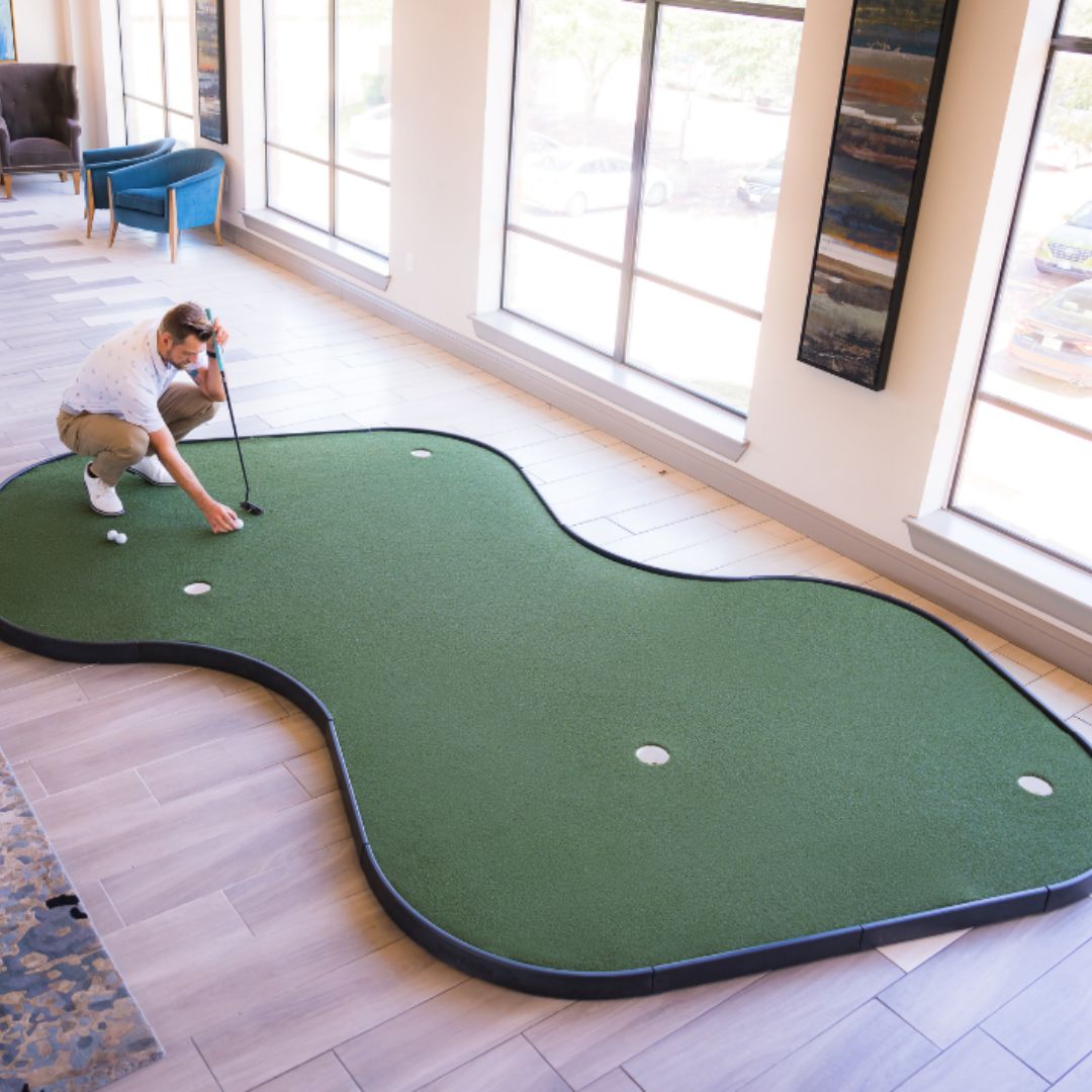 SIGPRO Double Break Putting Green Putting Green Shop Indoor Golf